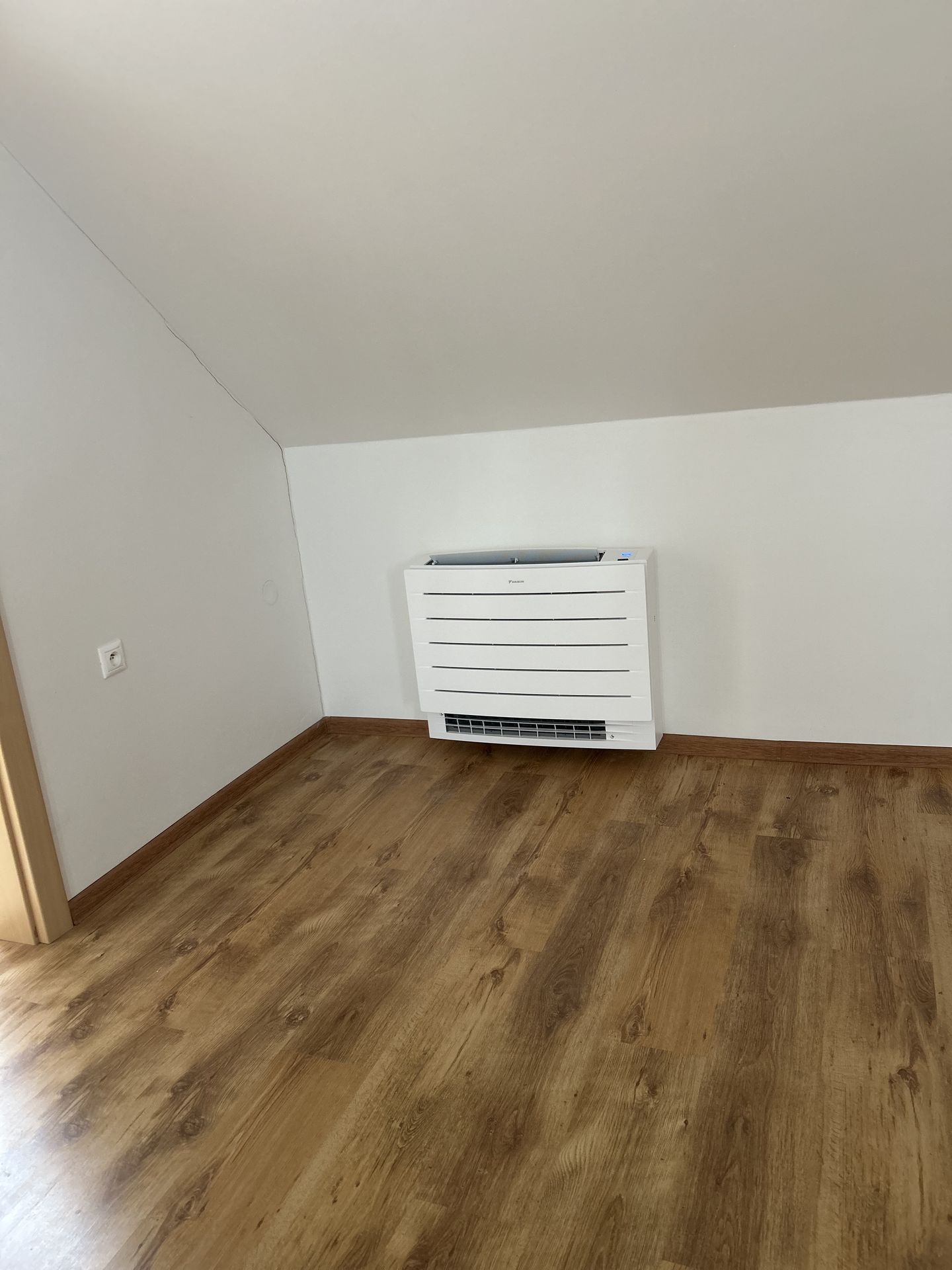 Montáž klimatizácie Daikin – realizácia sirux 26